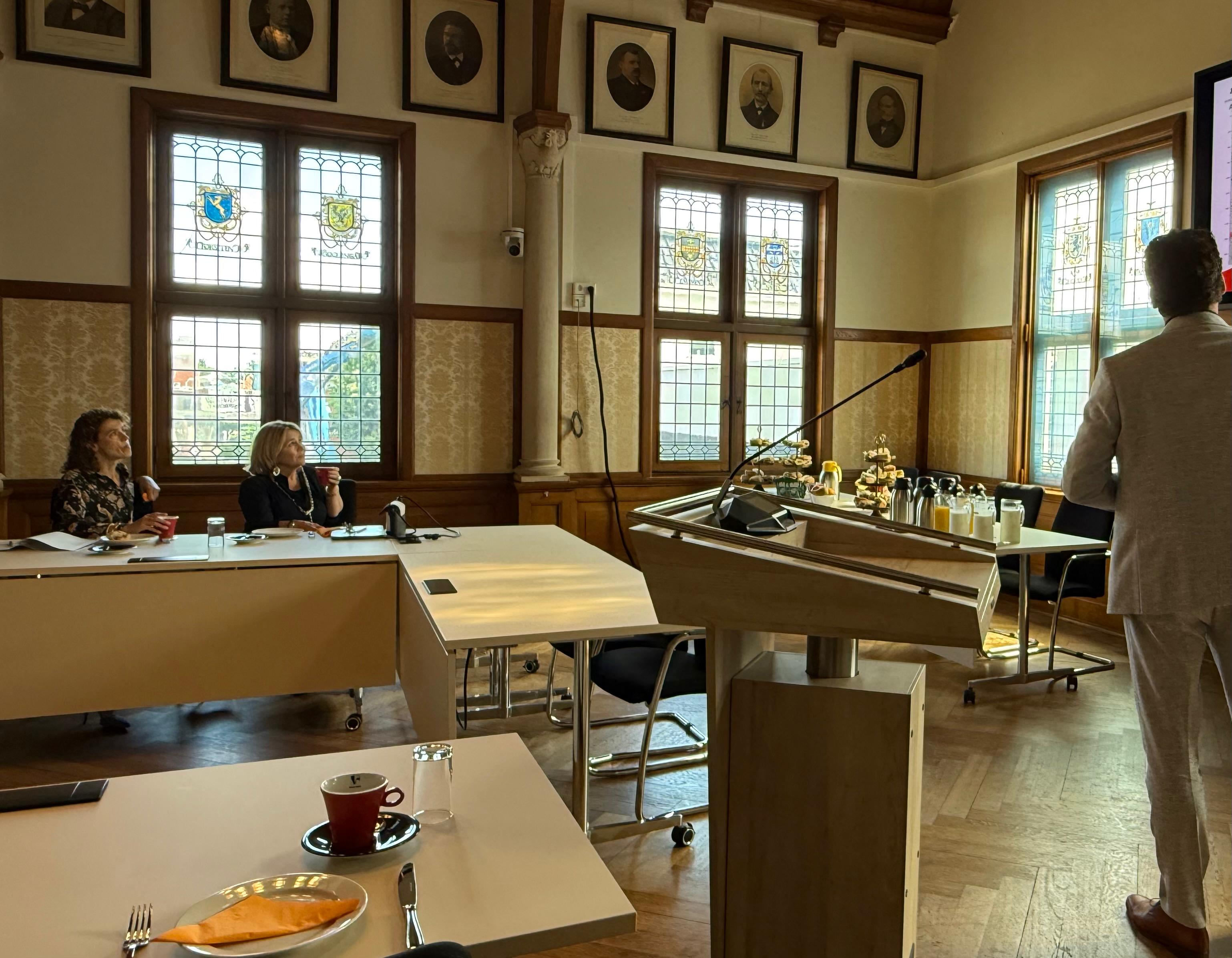 Werkbezoek Sophie Hermans aan Veendam